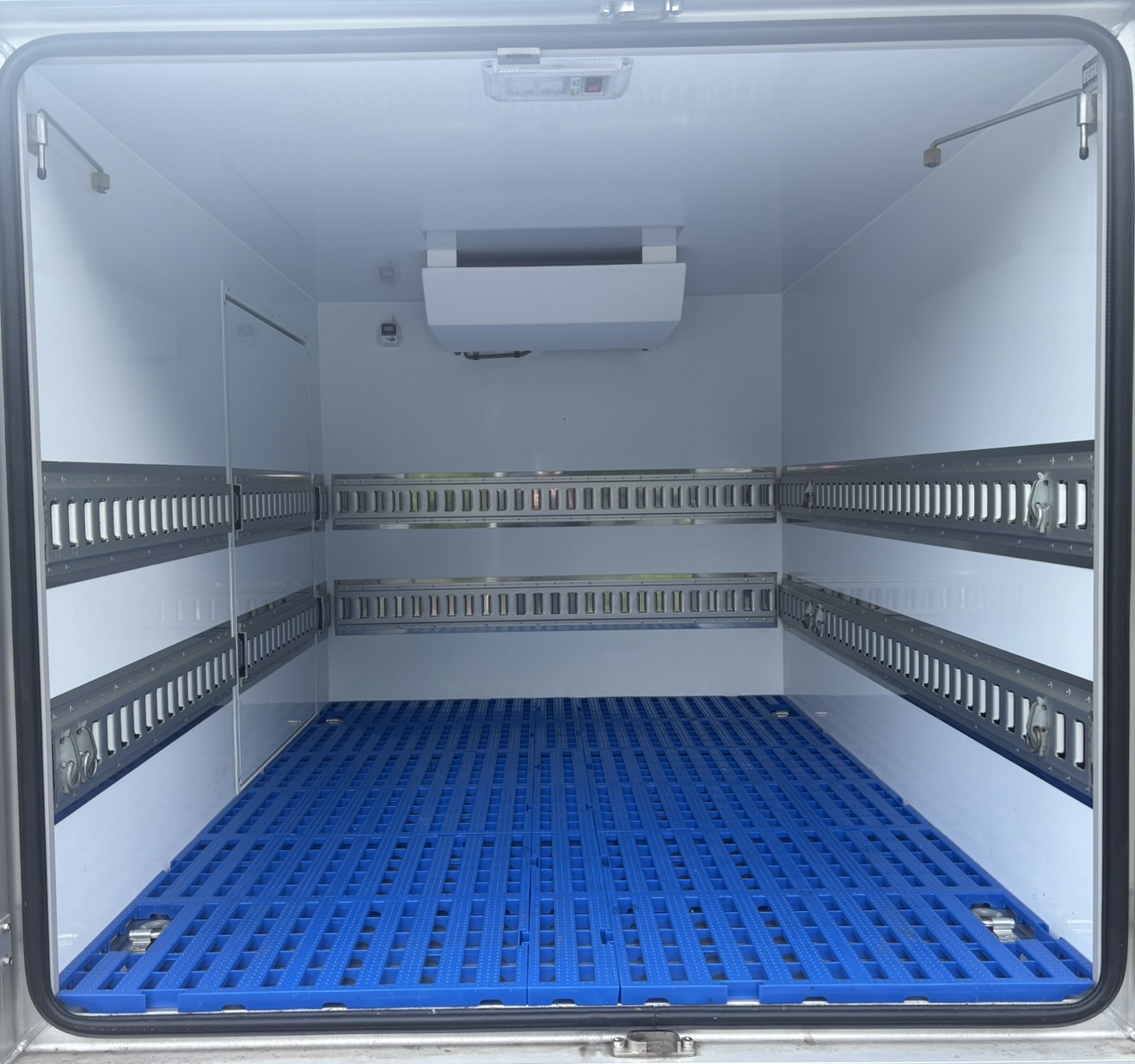 今すぐお問合せを！
